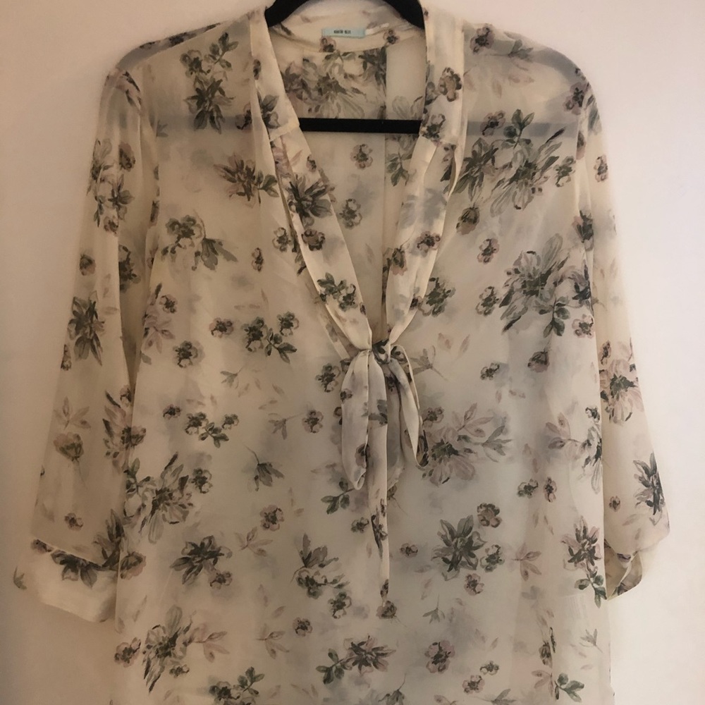Bow blouse